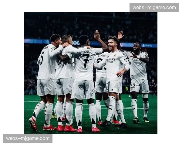 伤病速递：皇马官方确认，卡马文加因伤缺席次回合，球队左肋防守面临考验