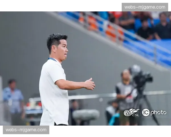 【2026年4月中超联赛·人物·专访沧州雄狮主帅肇俊哲接受BBC Sport采访,谈本土教练的战术演进 【2026年4月中超联赛·人物·专访沧州雄狮主帅肇俊哲接受BBC Sport采访,谈本土教练的战术演进